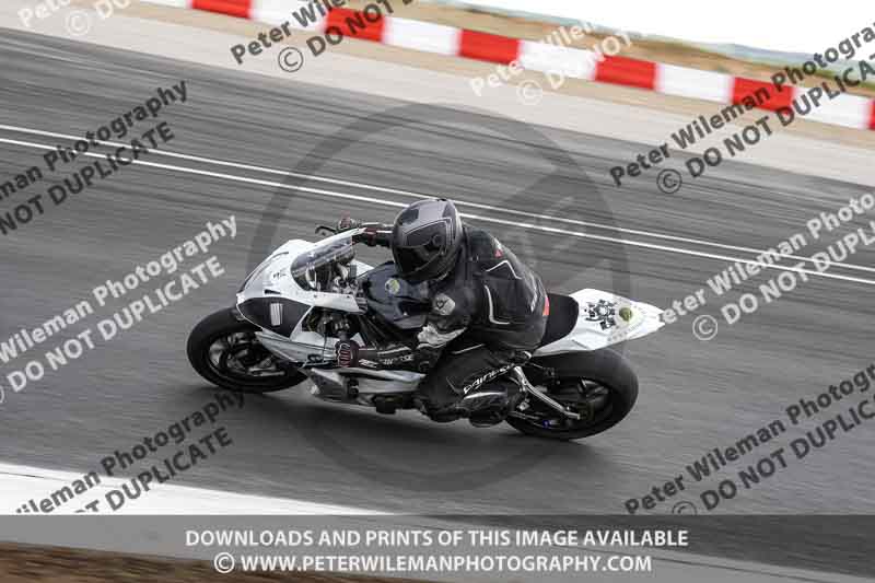 cadwell no limits trackday;cadwell park;cadwell park photographs;cadwell trackday photographs;enduro digital images;event digital images;eventdigitalimages;navarra;no limits trackdays;peter wileman photography;racing digital images;trackday digital images;trackday photos